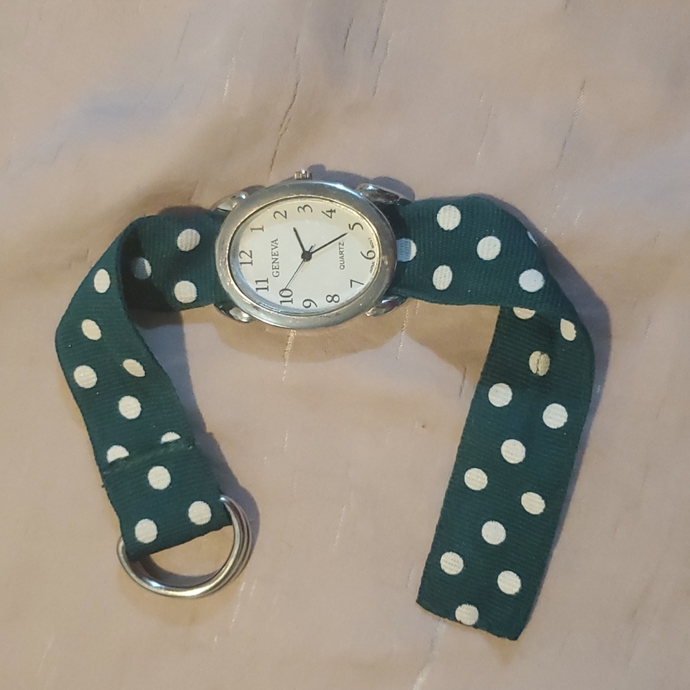 Geneva woman watch